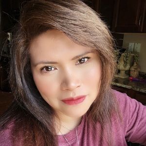 Meet your Posher, Lorraine